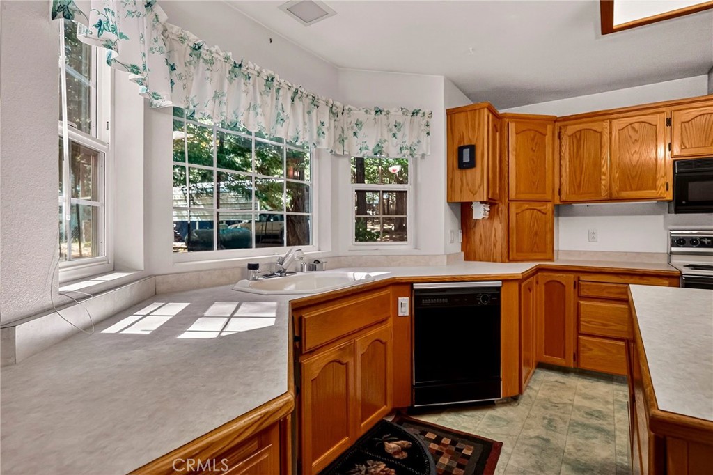 6463 Hollywood Road Magalia, CA 95954 - Photo 47 of 64
