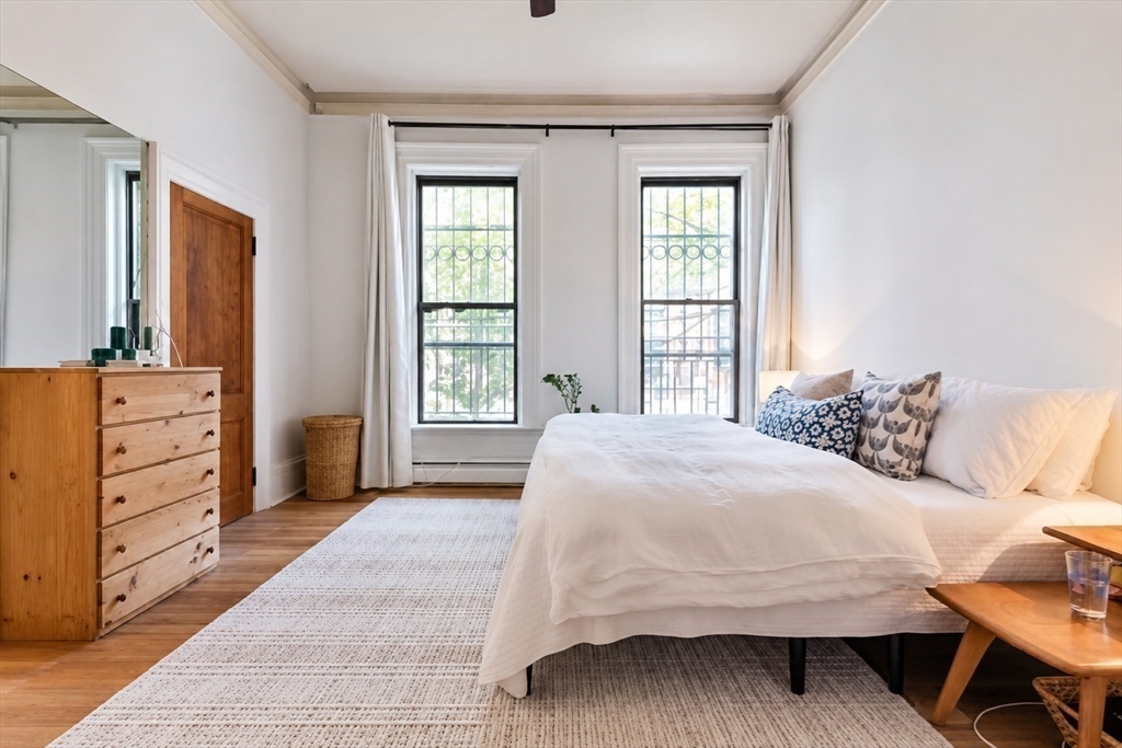63 Rutland Street, Unit 1 Boston, MA 02118 - Photo 4 of 25