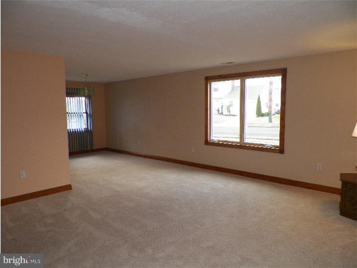 1 Pelham Road Marlton, NJ 08053 - Photo 5 of 23 Gallery Image 5