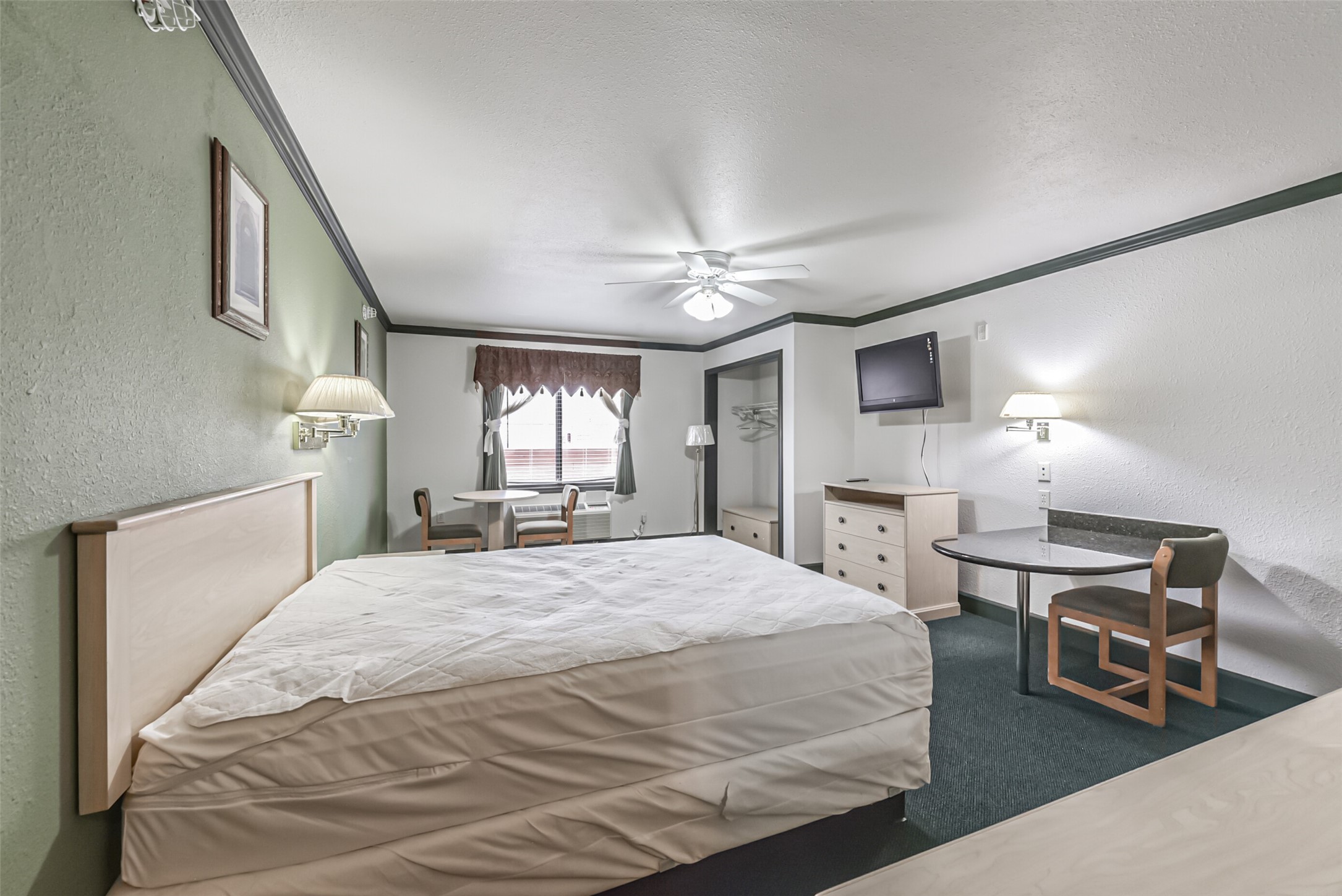 1025 Swanson Street, Unit 212 Houston, TX 77030 - Photo 9 of 24