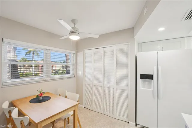 $2,900 | 360 Charlemagne Boulevard, Unit D205, Naples, FL 34112