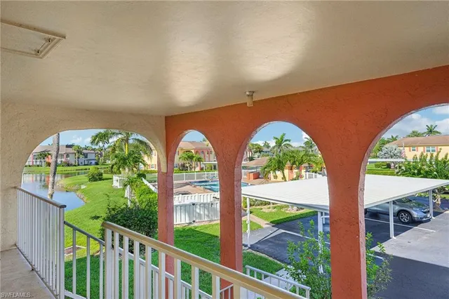 $2,900 | 360 Charlemagne Boulevard, Unit D205, Naples, FL 34112