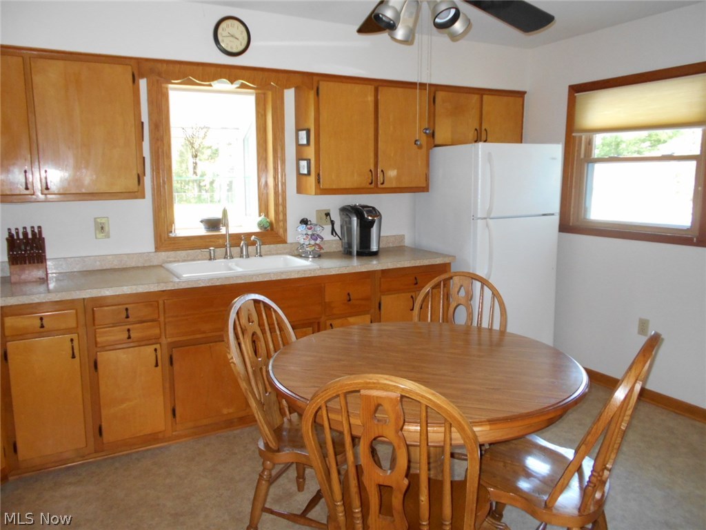 3281 Shellhart Road Norton, OH 44203 - Photo 3 of 23 Gallery Image 3
