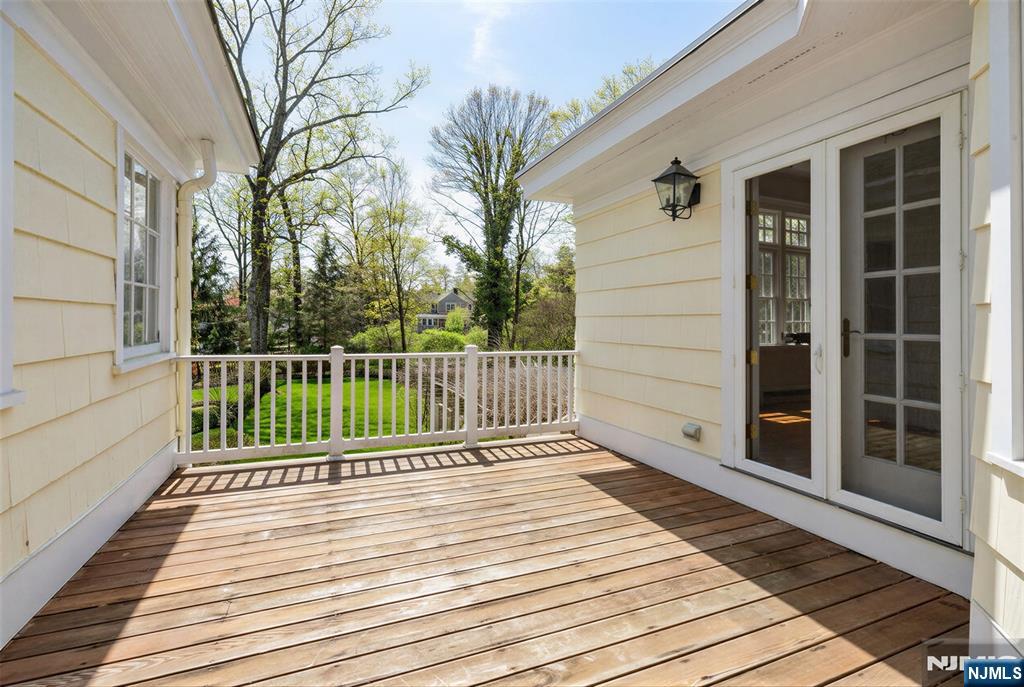 326 West End Avenue Ridgewood, NJ 07450 - Photo 25 of 46