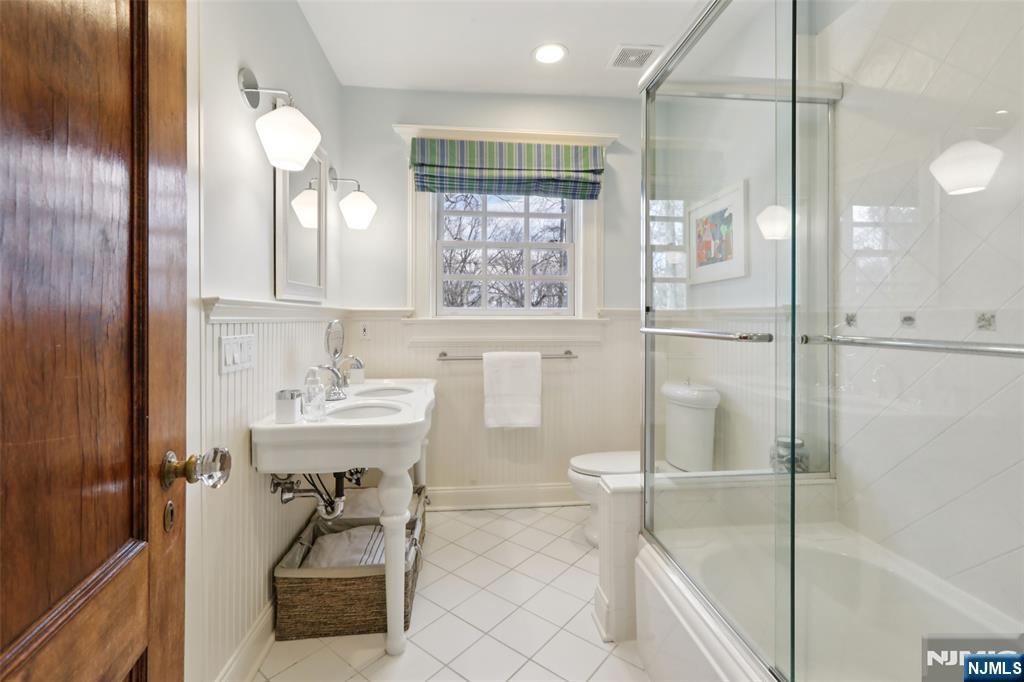 326 West End Avenue Ridgewood, NJ 07450 - Photo 30 of 46