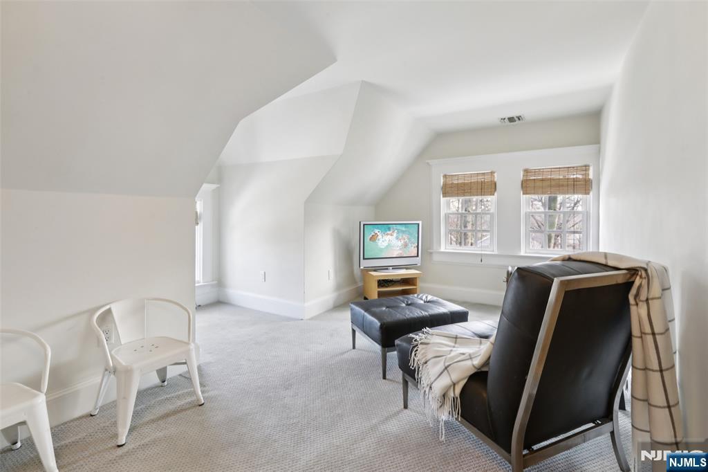 326 West End Avenue Ridgewood, NJ 07450 - Photo 37 of 46