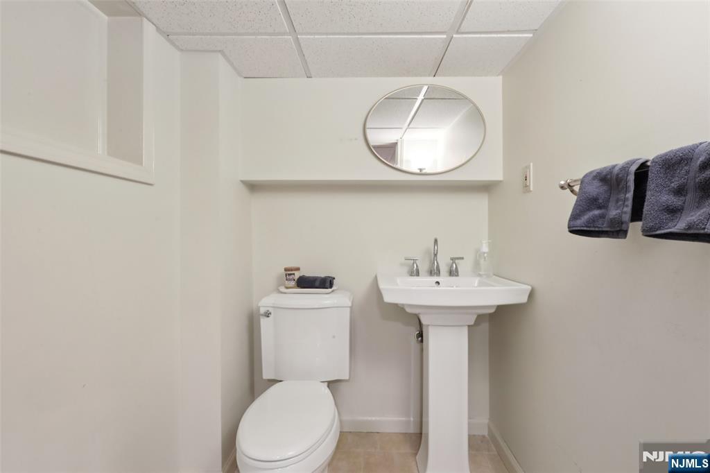 326 West End Avenue Ridgewood, NJ 07450 - Photo 41 of 46