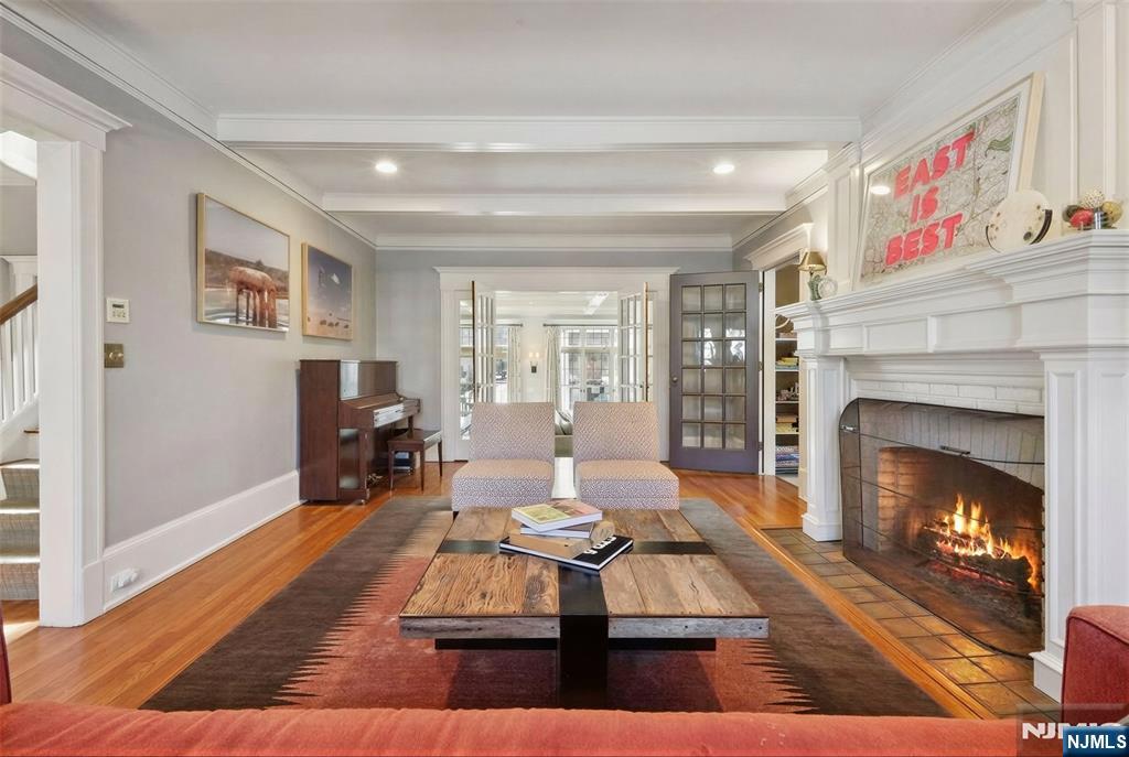 326 West End Avenue Ridgewood, NJ 07450 - Photo 6 of 46