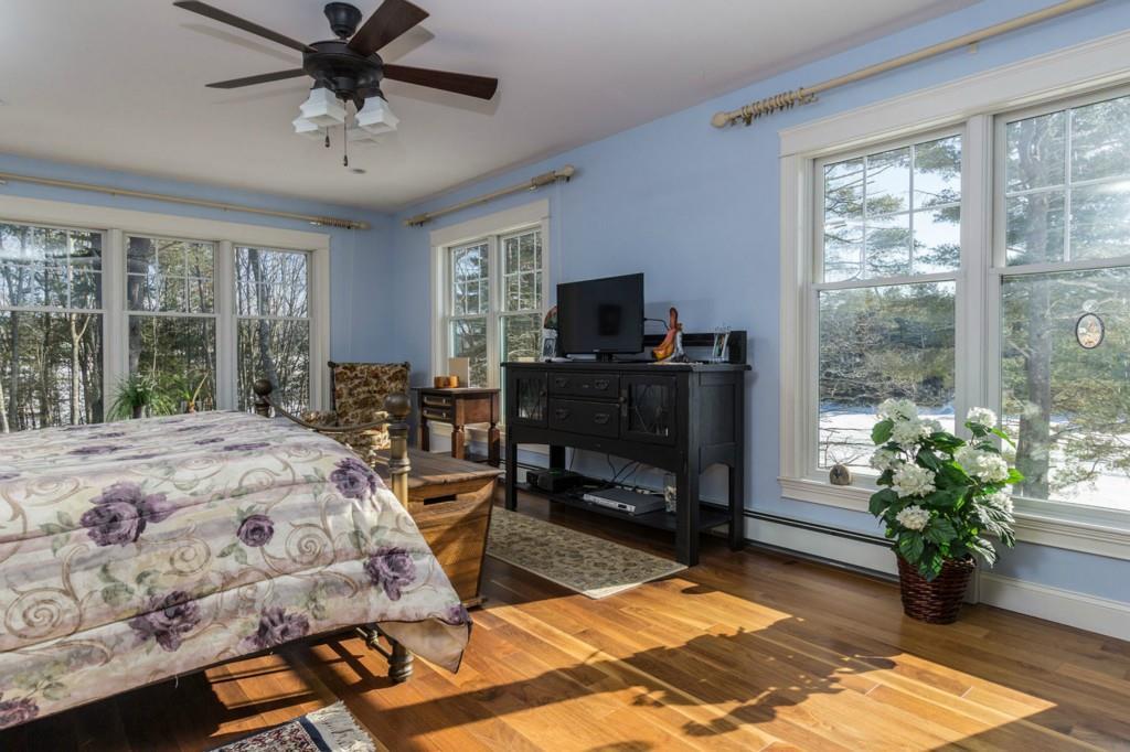 20 Lea Shores Road Woolwich, ME 04579 - Photo 14 of 30 Master bedroom