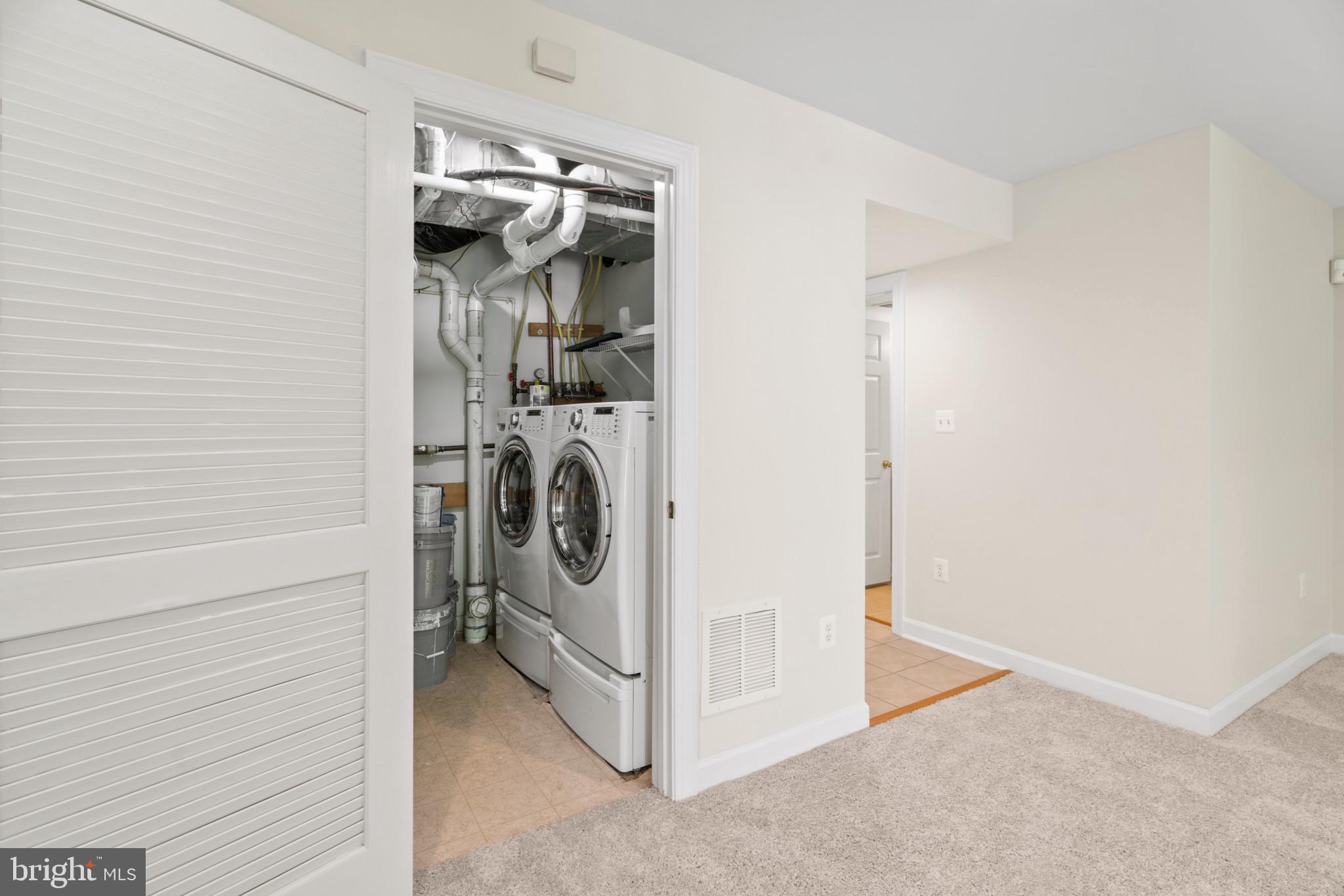 1562 Rutland Way Hanover, MD 21076 - Photo 7 of 44 Laundry