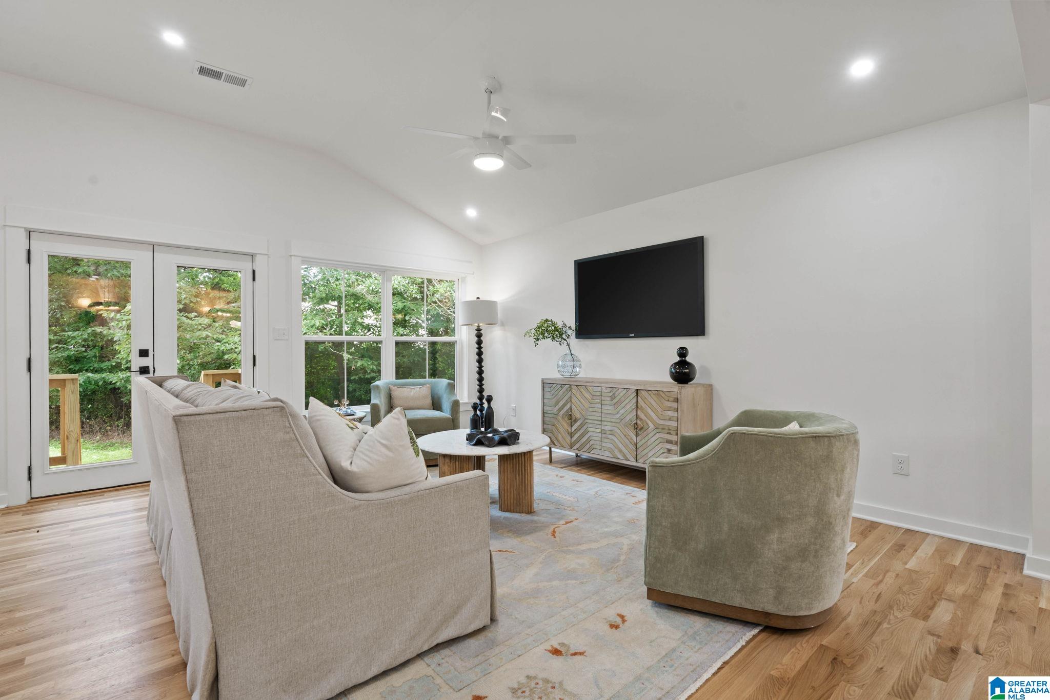 101 Ridgemoor Drive Homewood, AL 35209 - Photo 5 of 42