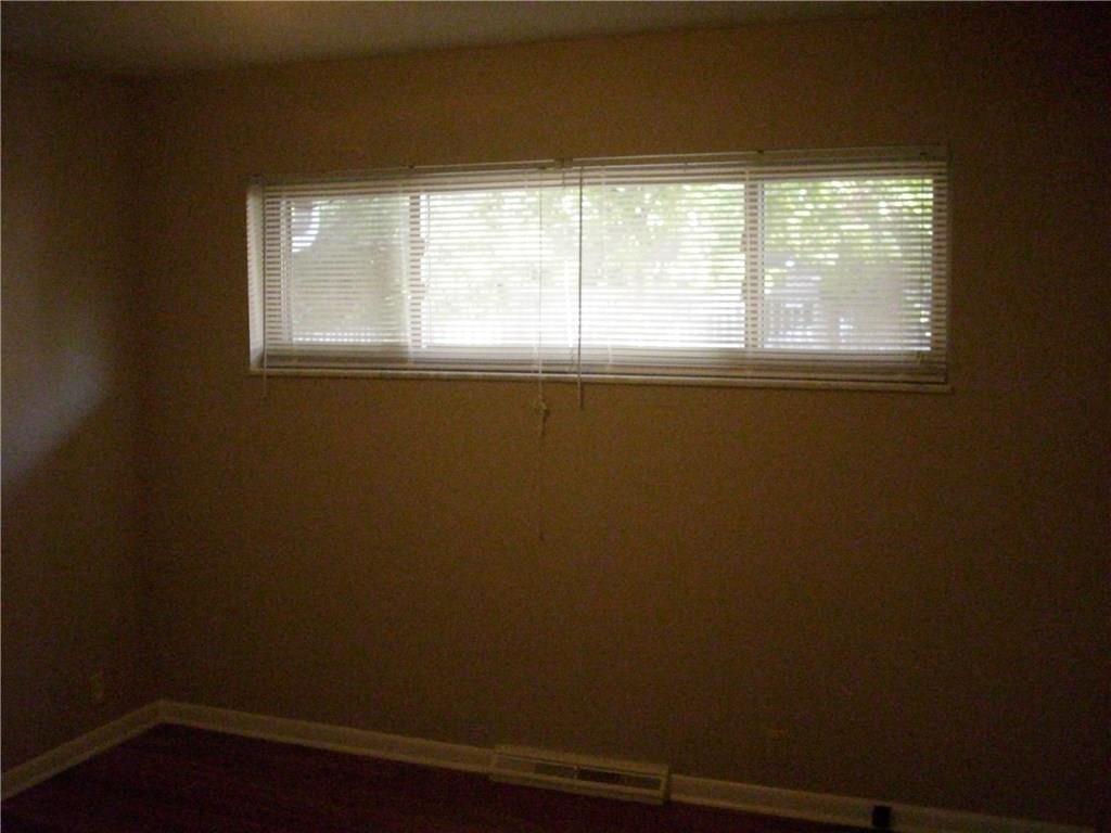 9116 Warwick Road Indianapolis, IN 46240 - Photo 9 of 14