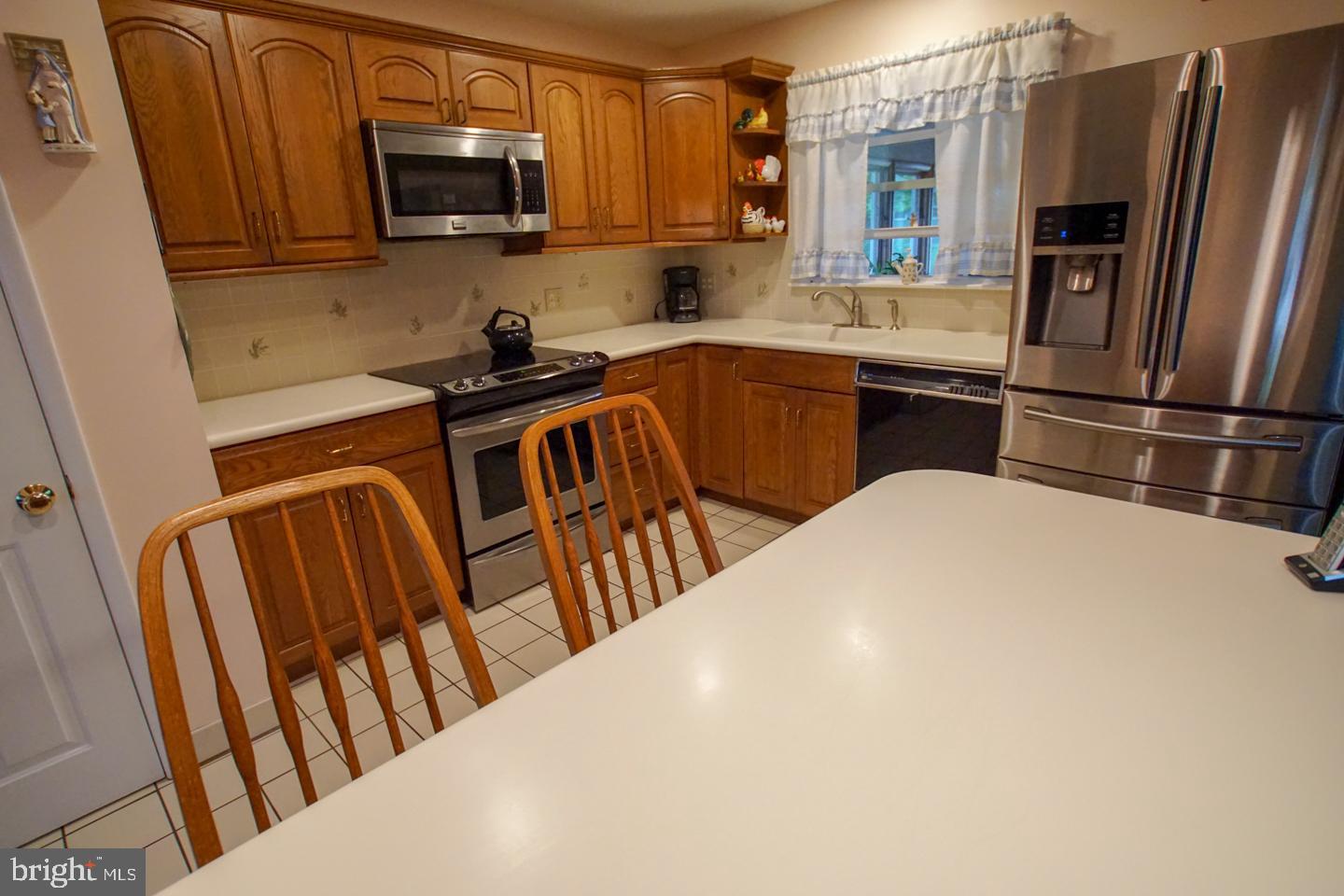 210 Surrey Road Chalfont, PA 18914 - Photo 17 of 37 Gallery Image 17