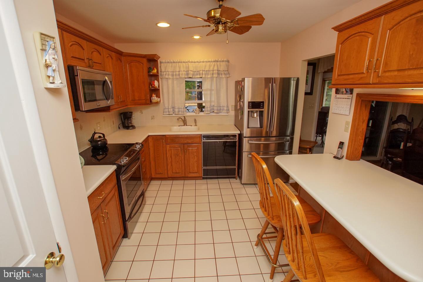 210 Surrey Road Chalfont, PA 18914 - Photo 18 of 37 Gallery Image 18