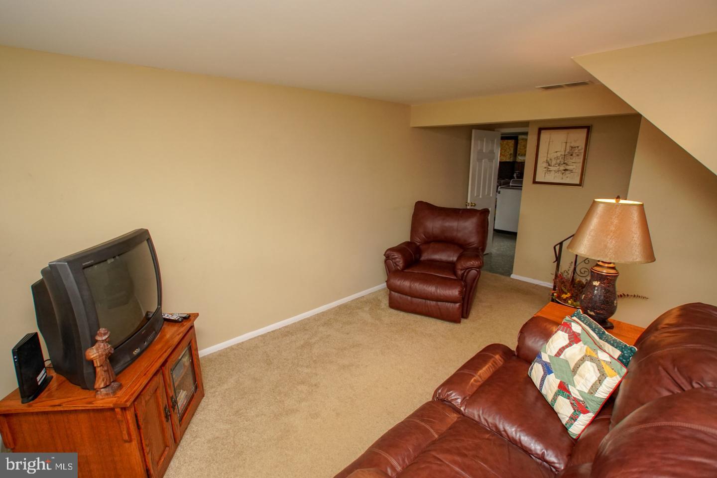 210 Surrey Road Chalfont, PA 18914 - Photo 23 of 37 Gallery Image 23
