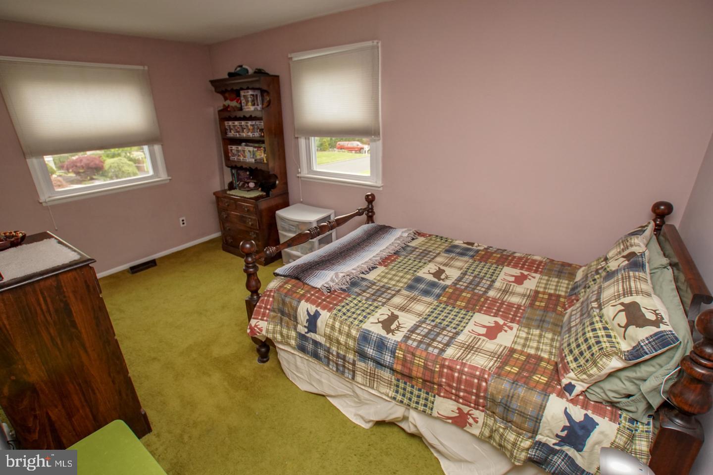 210 Surrey Road Chalfont, PA 18914 - Photo 31 of 37 Gallery Image 31