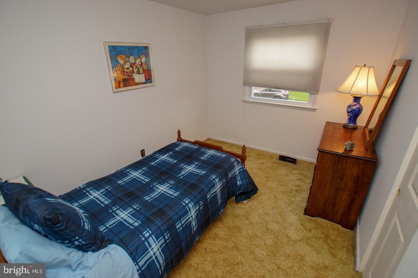 210 Surrey Road Chalfont, PA 18914 - Photo 32 of 37 Gallery Image 32