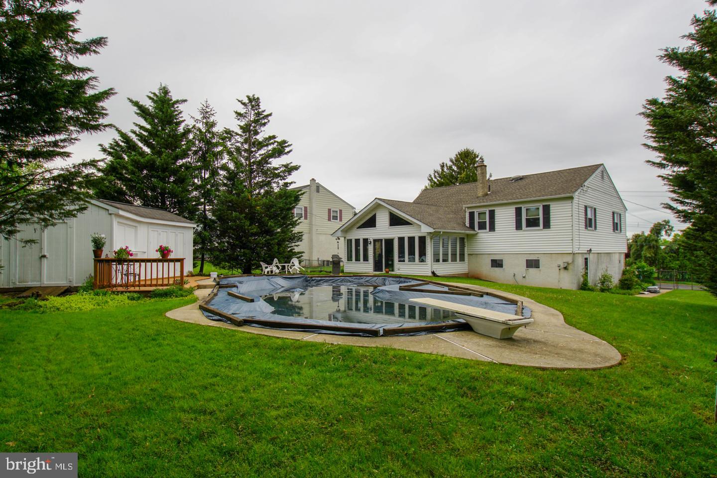210 Surrey Road Chalfont, PA 18914 - Photo 36 of 37 Gallery Image 36