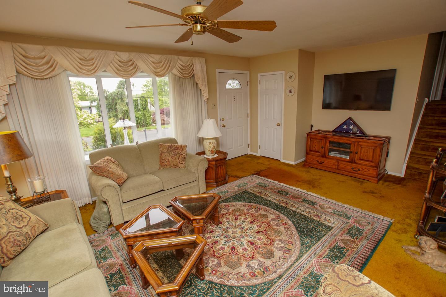 210 Surrey Road Chalfont, PA 18914 - Photo 10 of 37 Gallery Image 10