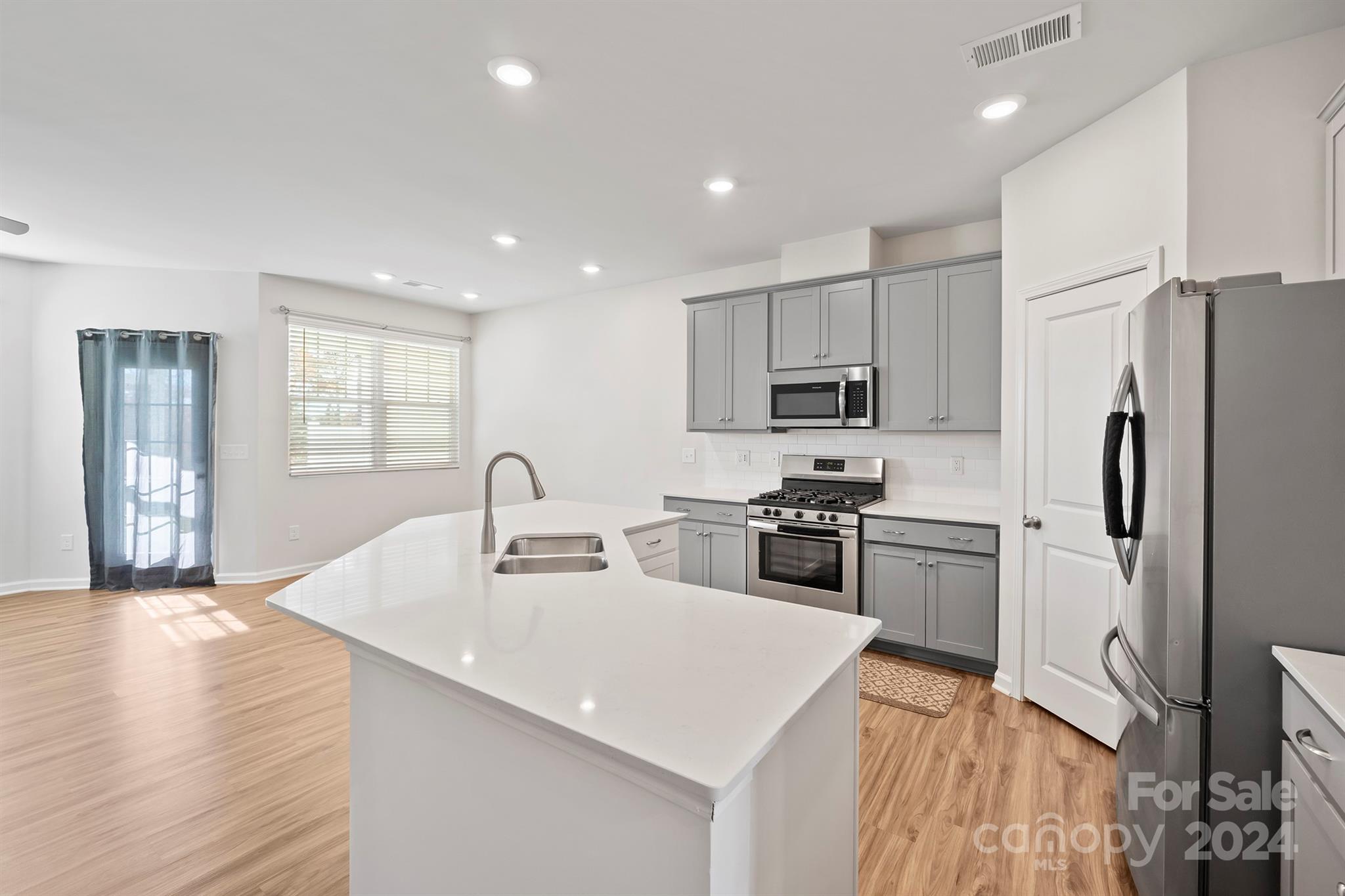 1649 Corwin Bend Road Tega Cay, SC 29708 - Photo 12 of 30