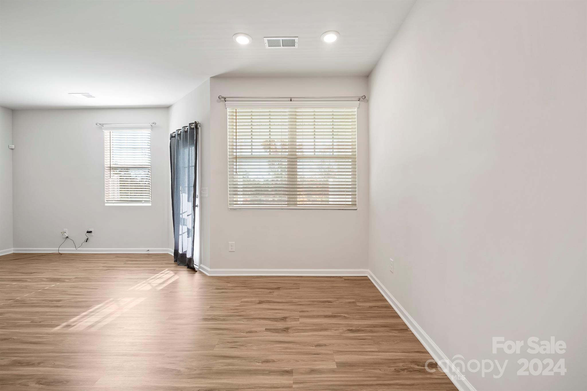 1649 Corwin Bend Road Tega Cay, SC 29708 - Photo 10 of 30