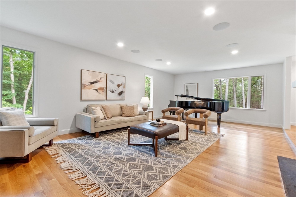 23 Revolutionary Road Concord, MA 01742 - Photo 8 of 30