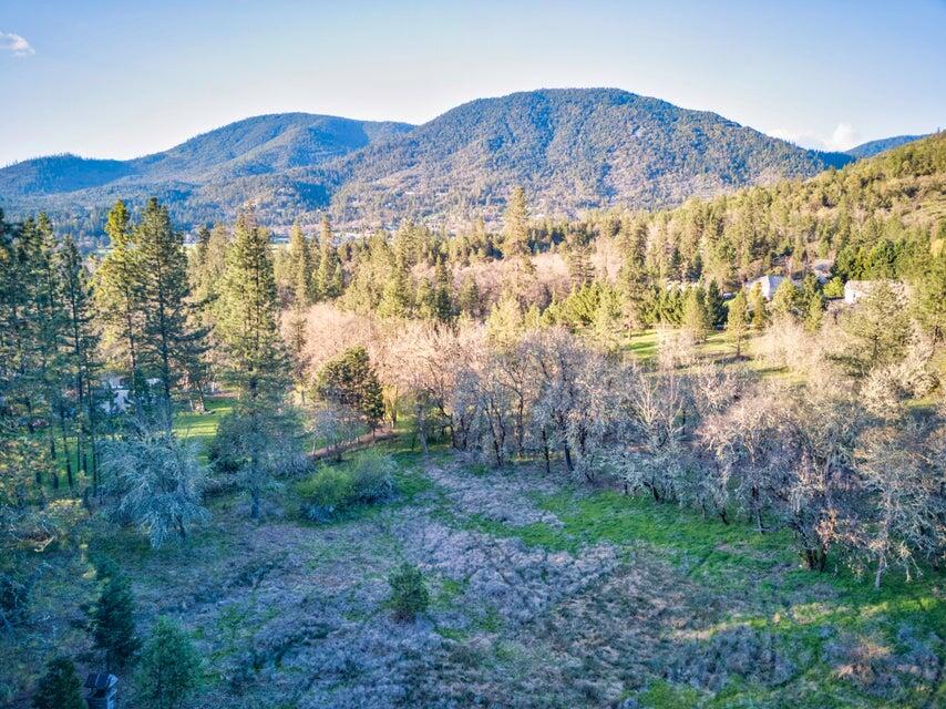 6500 Donaldson Road Grants Pass, OR 97526 - Photo 4 of 9 pic2