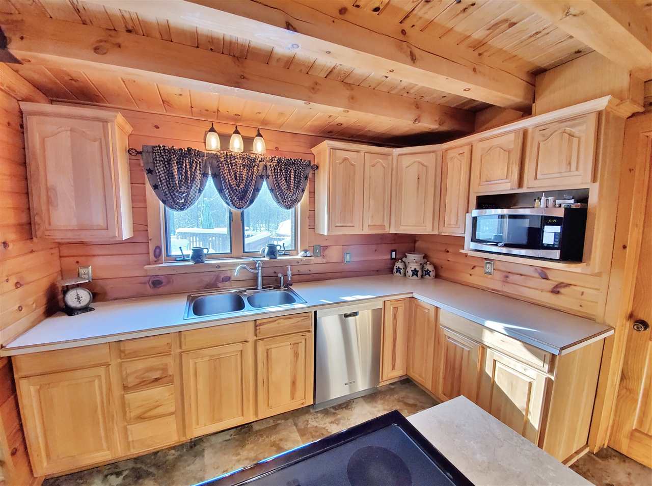 11604 North County Line Road Wheeler, MI 48662 - Photo 11 of 63 1871947-10.JPG
