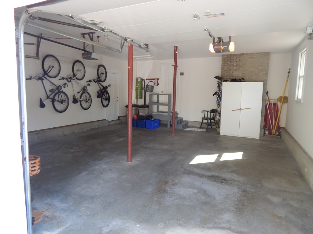 78 Howe Street Ashland, MA 01721 - Photo 25 of 30 Gallery Image 25