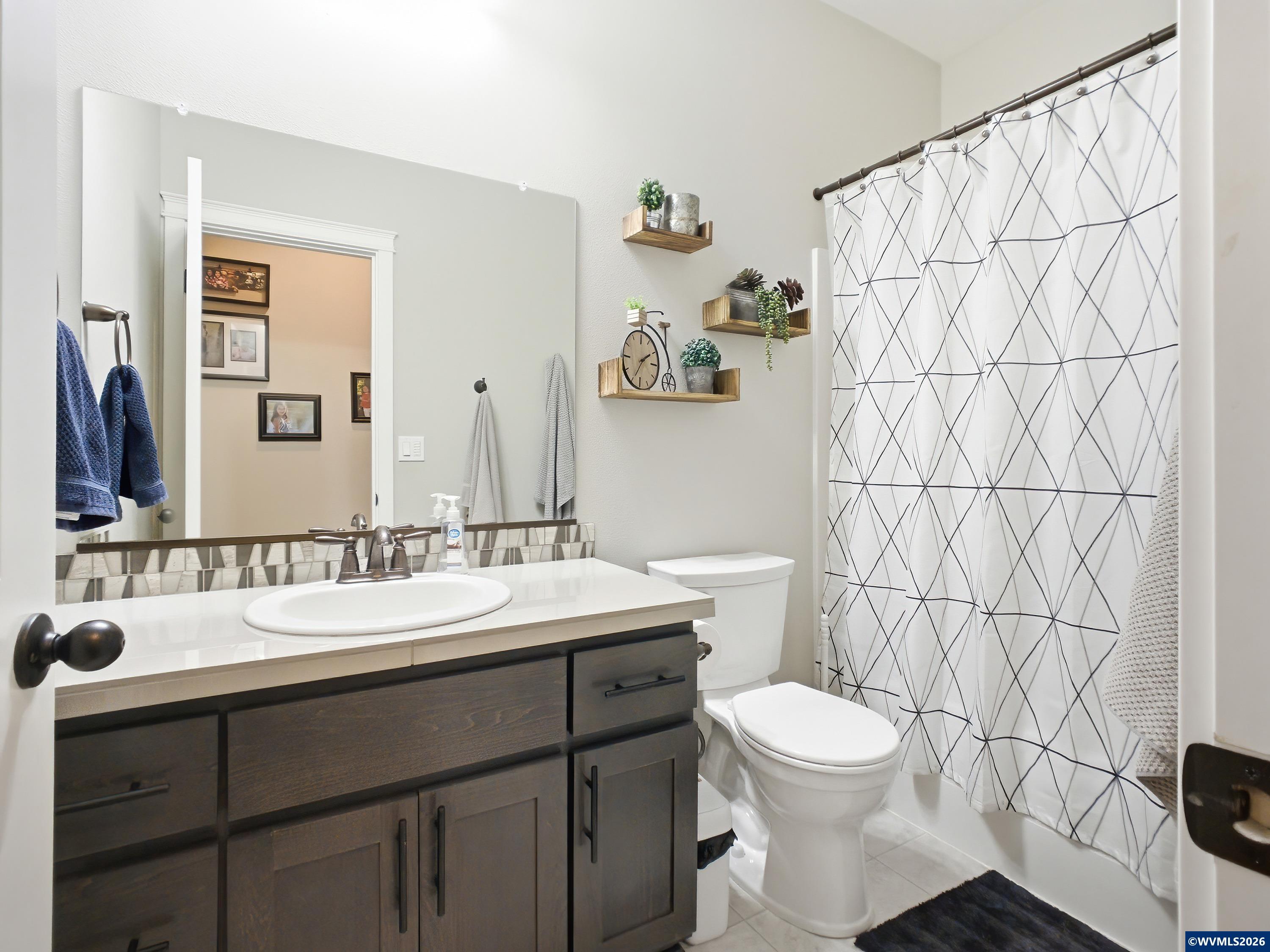 6284 Barker Street Albany, OR 97321 - Photo 43 of 48