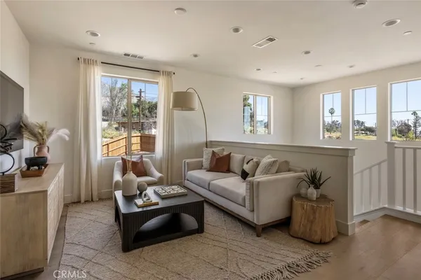 $1,749,900 | 193 East Palm Street, Altadena, CA 91001