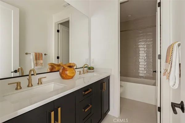 $1,749,900 | 193 East Palm Street, Altadena, CA 91001