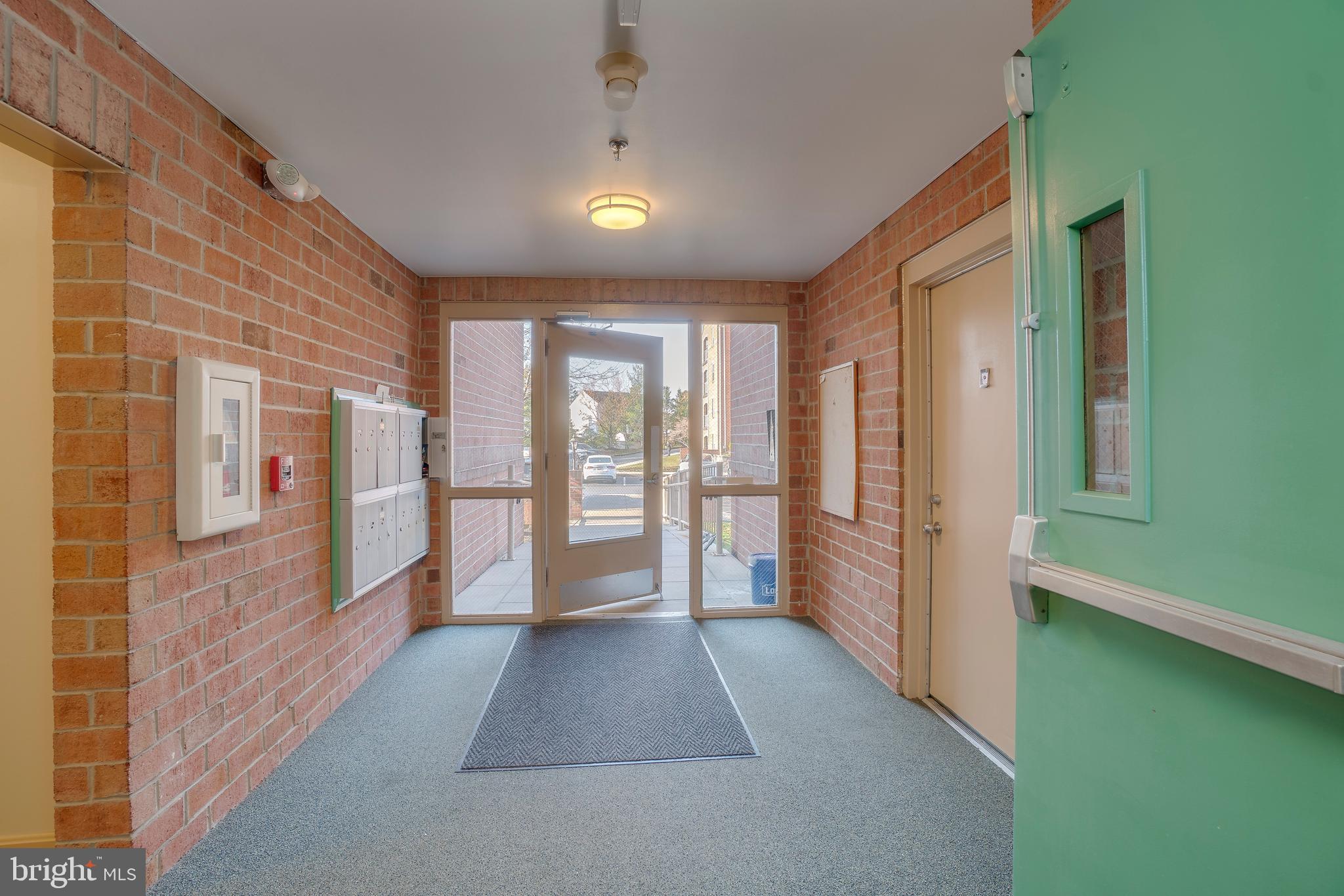4104 Chardel Road, Unit 1B Baltimore, MD 21236 - Photo 18 of 20 Building Lobby