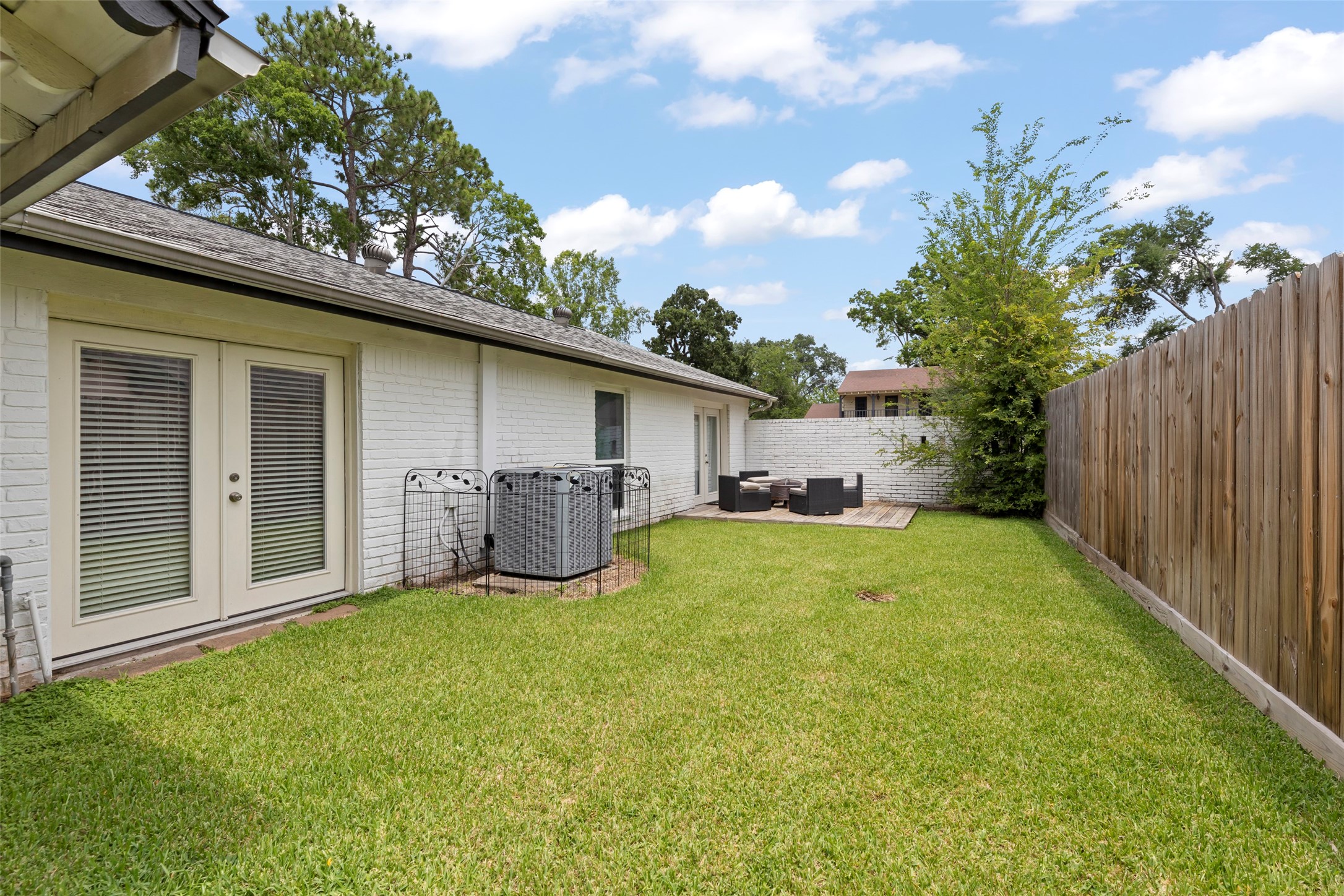10611 Deerwood Road Houston, TX 77042 - Photo 33 of 35