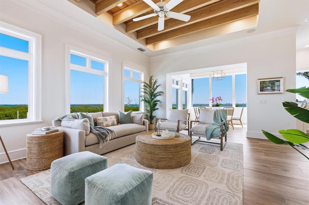 560 Harbor Point Road Longboat Key, FL 34228 - Photo 11 of 64
