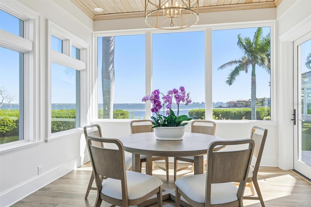 560 Harbor Point Road Longboat Key, FL 34228 - Photo 14 of 64