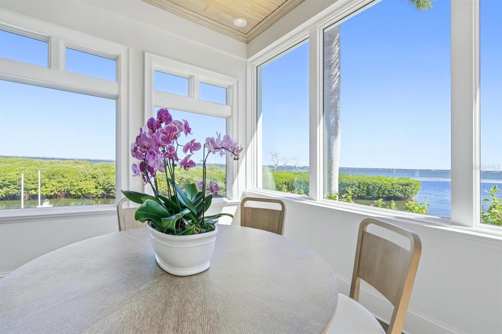 560 Harbor Point Road Longboat Key, FL 34228 - Photo 15 of 64