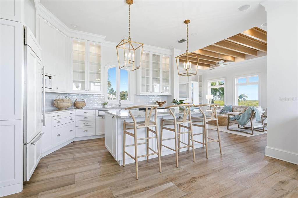 560 Harbor Point Road Longboat Key, FL 34228 - Photo 8 of 64