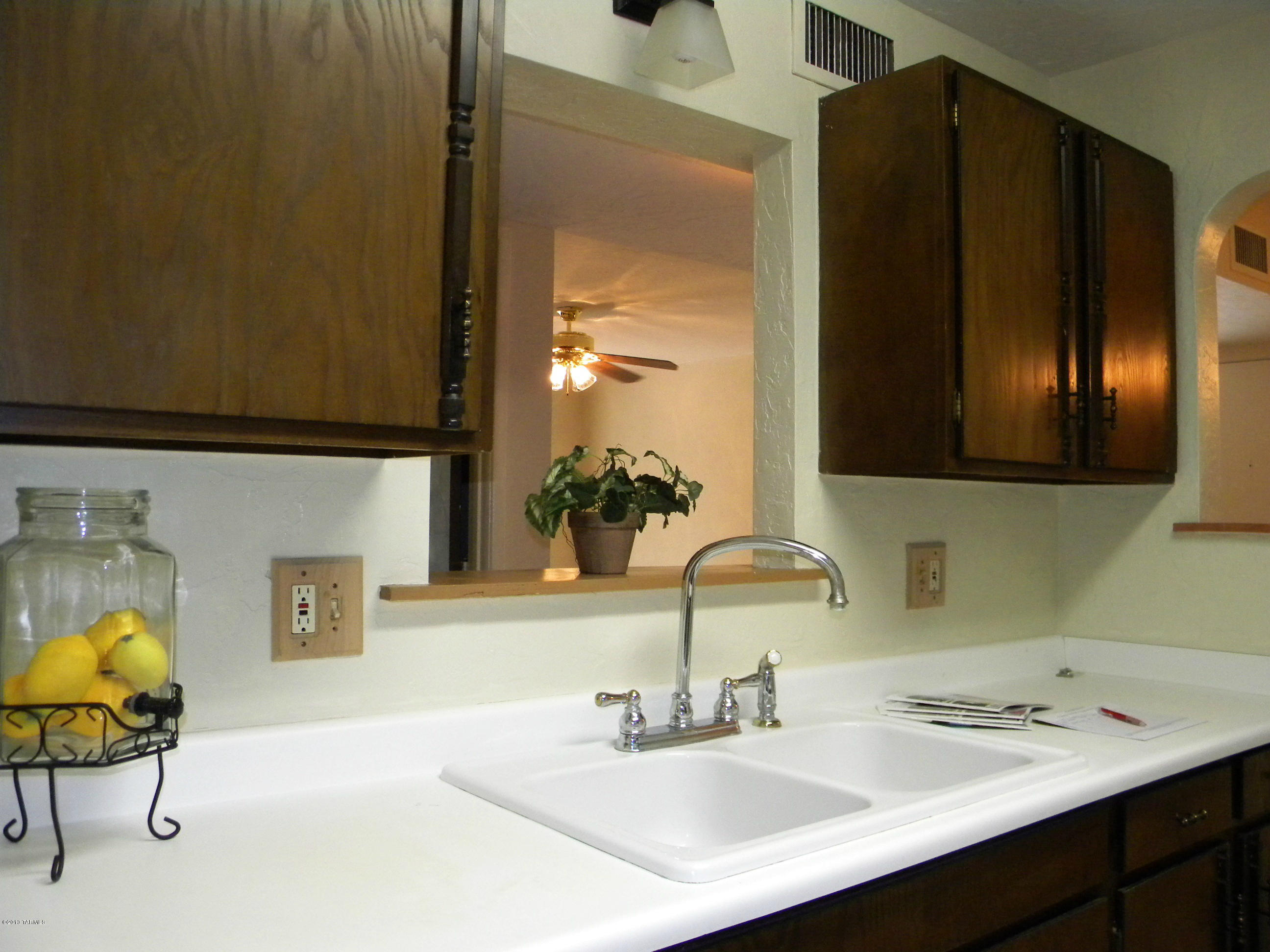 625 South Prudence Road, Unit 112 Tucson, AZ 85710 - Photo 3 of 16