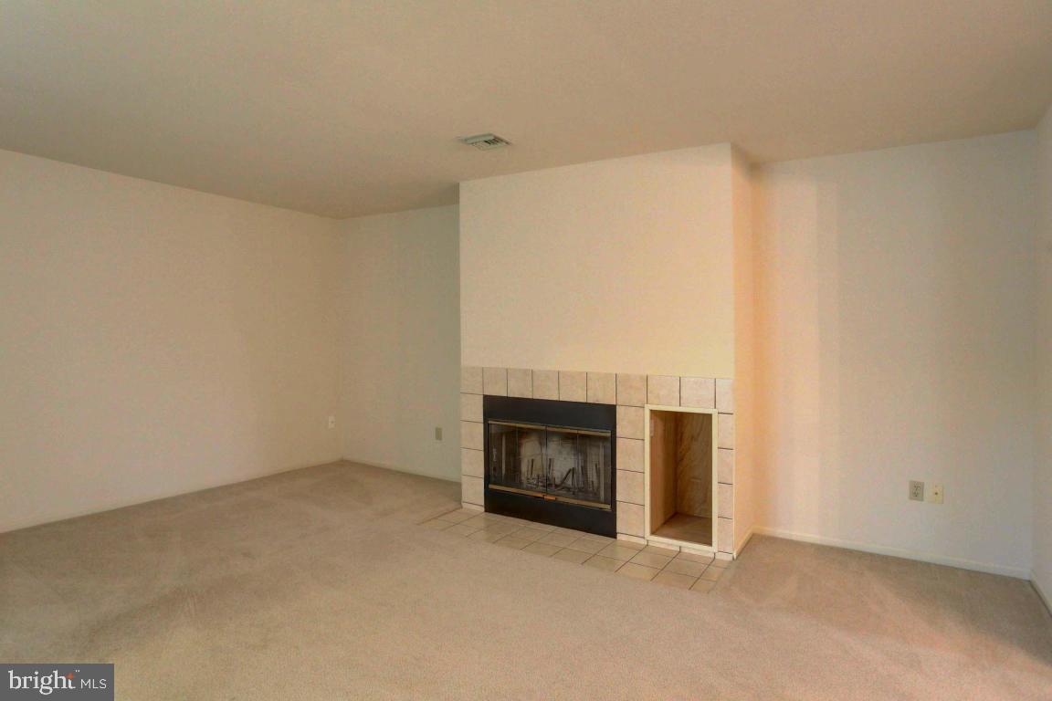 122 Spring Ridge Court Lancaster, PA 17601 - Photo 4 of 23 Gallery Image 4