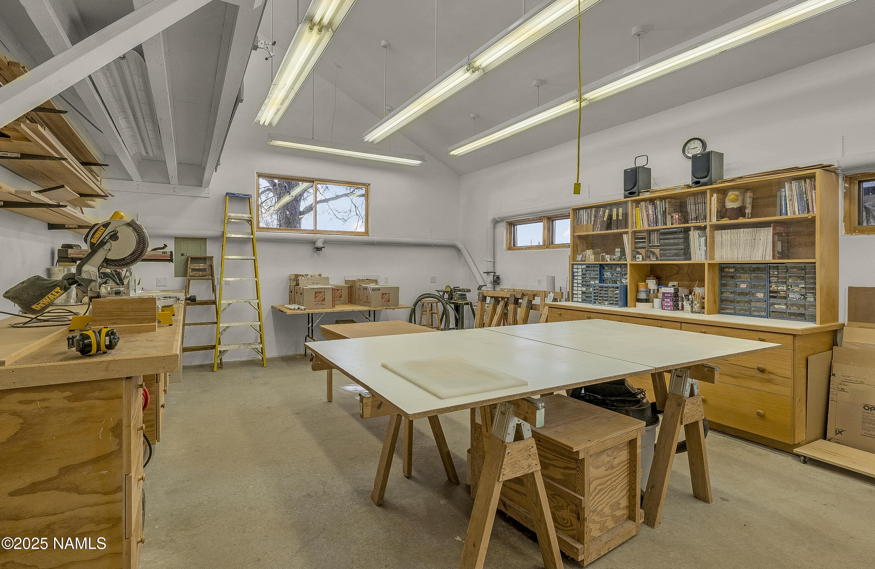 8080 Winchester Drive Flagstaff, AZ 86004 - Photo 23 of 29 23