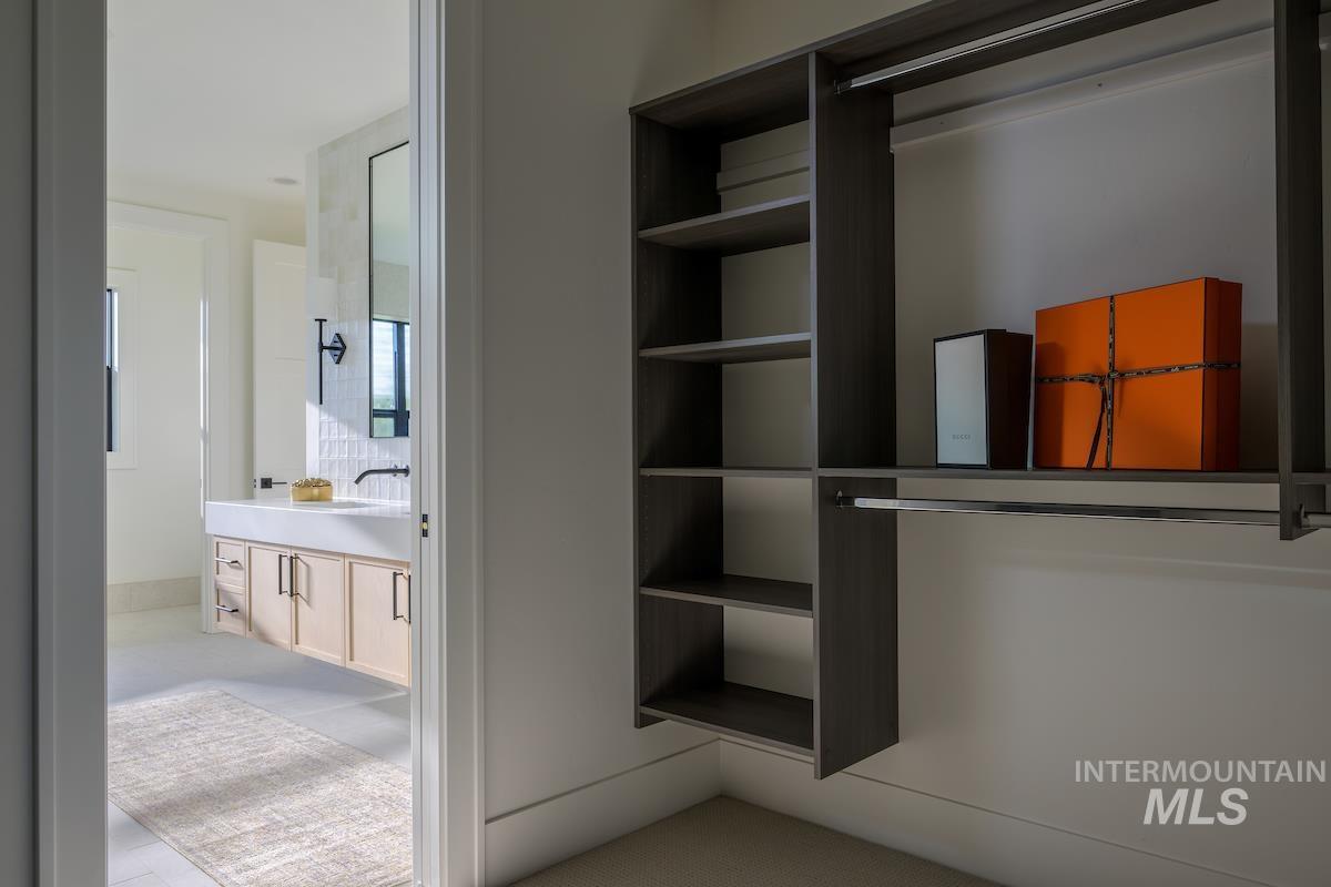 11415 North Misty Ridge Way Boise, ID 83714 - Photo 37 of 46 View of closet