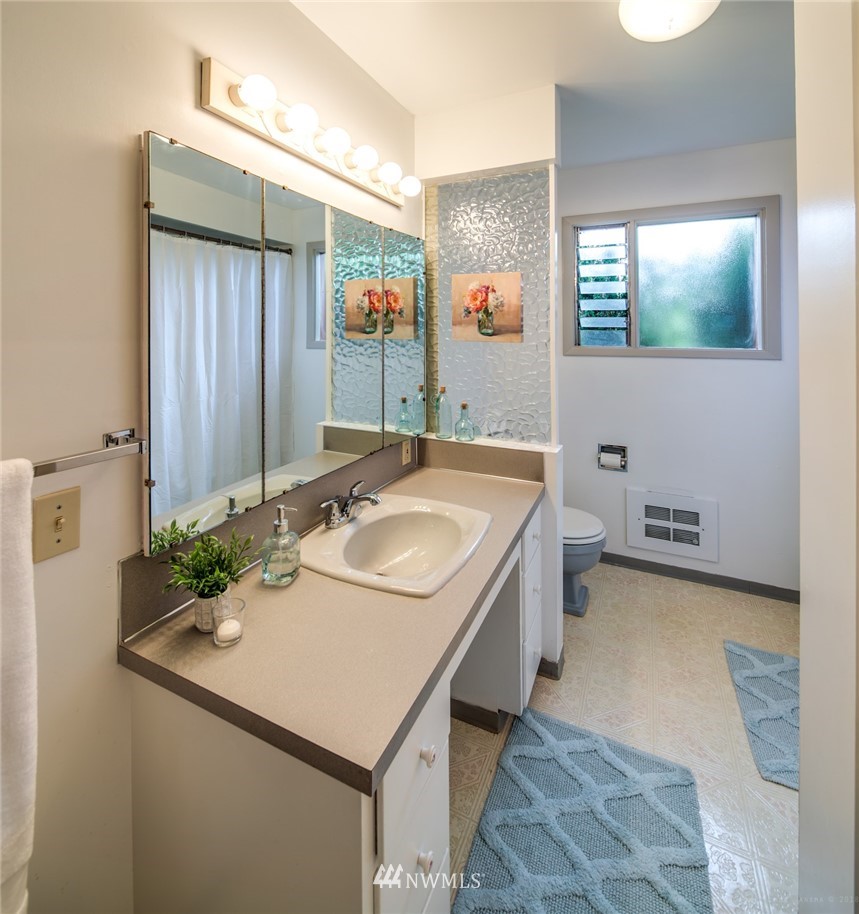 1237 West Racine Street Bellingham, WA 98229 - Photo 14 of 25 Gallery Image 14