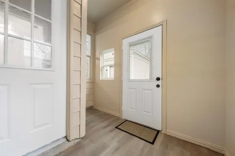 a view of a back yard of the house