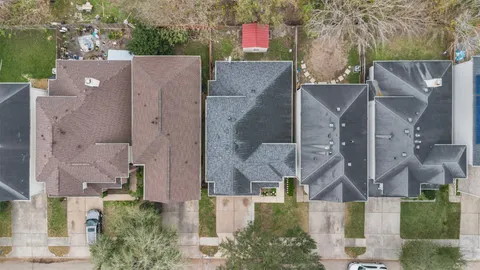 $285,000 | 10135 West Palm Lake Drive, Houston, TX 77034