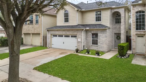 $285,000 | 10135 West Palm Lake Drive, Houston, TX 77034