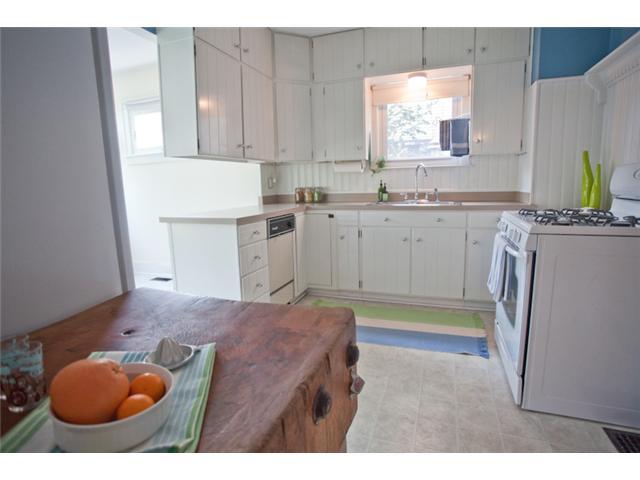 159 Tibet Road Columbus, OH 43202 - Photo 8 of 20
