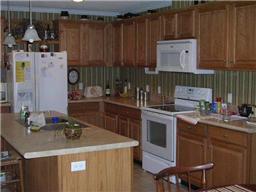 299 Knott Road Winchester, TN 37398 - Photo 9 of 20 Plenty of storage space and cooking area.