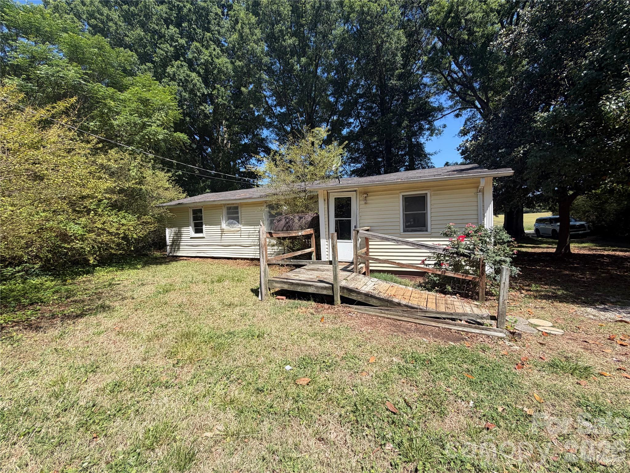 411 Pennigar Road Monroe, NC 28110 - Photo 3 of 15 Gallery Image 3