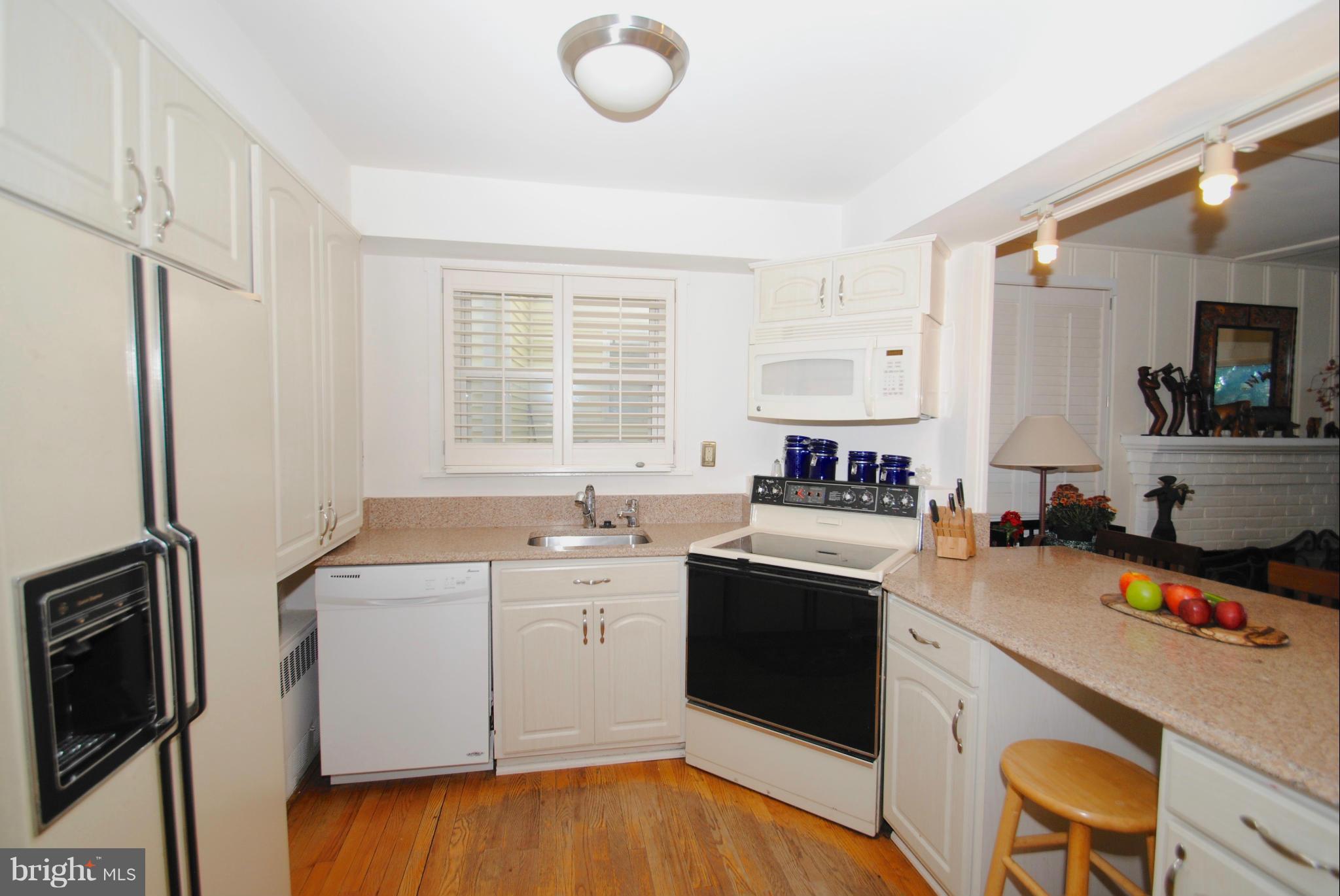 32 Shorewalk Road Riva, MD 21140 - Photo 14 of 28 Kitchen